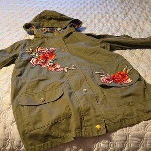 Floral Embroidered Hooded Jacket - Green